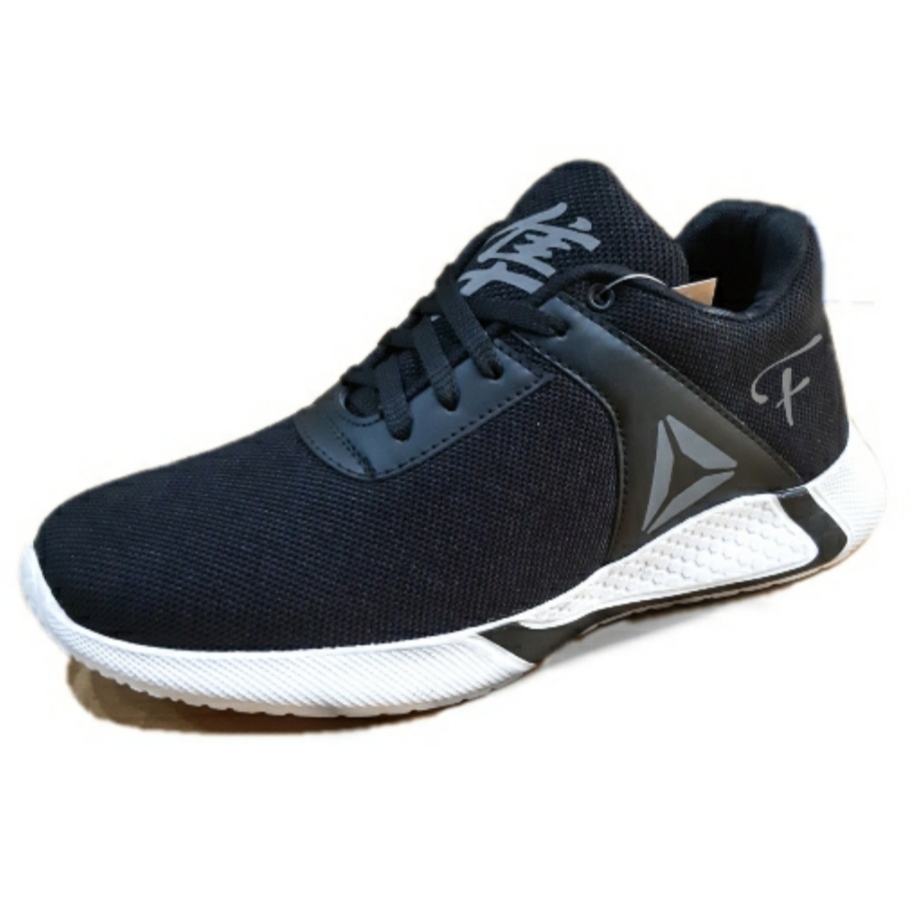 Skipper IDP Lace-Up Running Shoes img